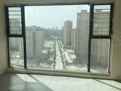 喀什喀什市喀什城区火炬大厦背后公园学府四室双卫简单装修出租房源真实图片
