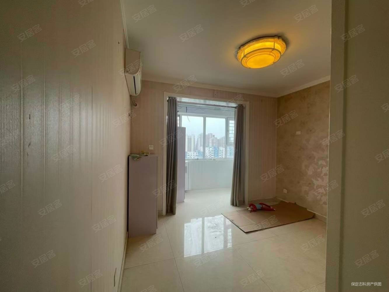 盛和嘉园3室2厅2卫142.53㎡南北100万