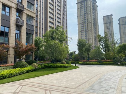 不足,融科瑷颐湾怎么样,融科瑷颐湾周边房产中介经纪人评价-无锡安居