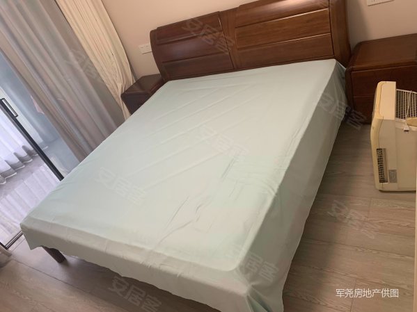 春和璟园2室2厅1卫73㎡南北88万