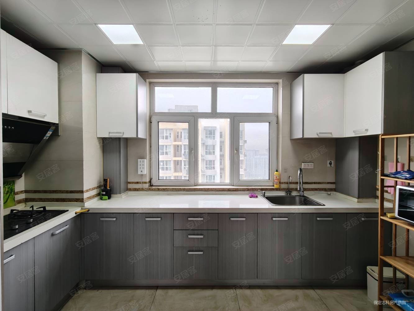 盛和嘉园3室2厅2卫131.55㎡南北93.6万