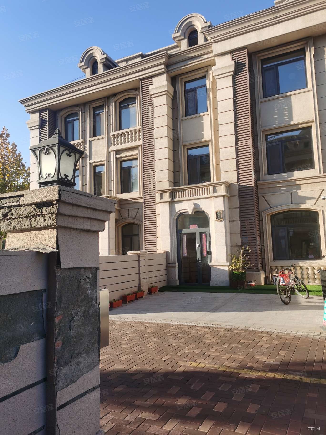 亿利亿雅园别墅