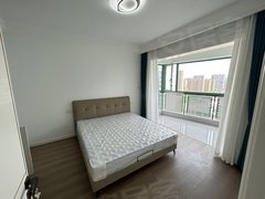 上海嘉定嘉定新城白银路地铁口精装两房双南卧室手次出租。出租房源真实图片
