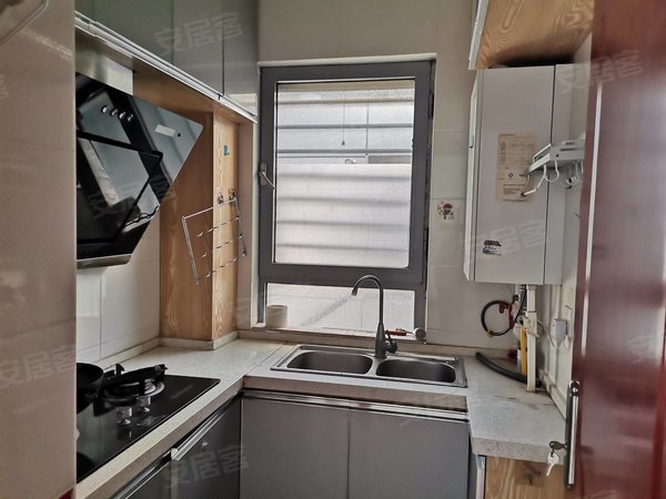 保定莲池火车站华创公馆华创公寓精装两室  家具家电全  三个空调