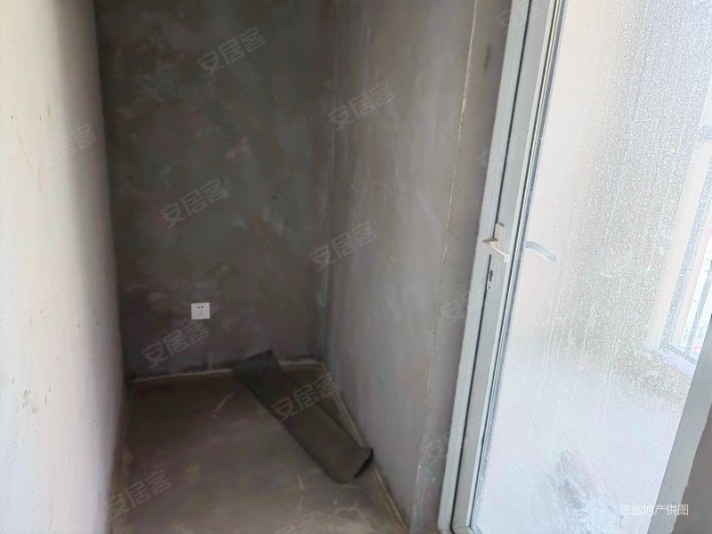 象屿苏河公园 近地铁 双卫格局 小三房 交通便捷