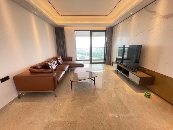 广州天河天河公园天麟府臻林天河公园旁天麟府臻林 赠送入户花南向4房