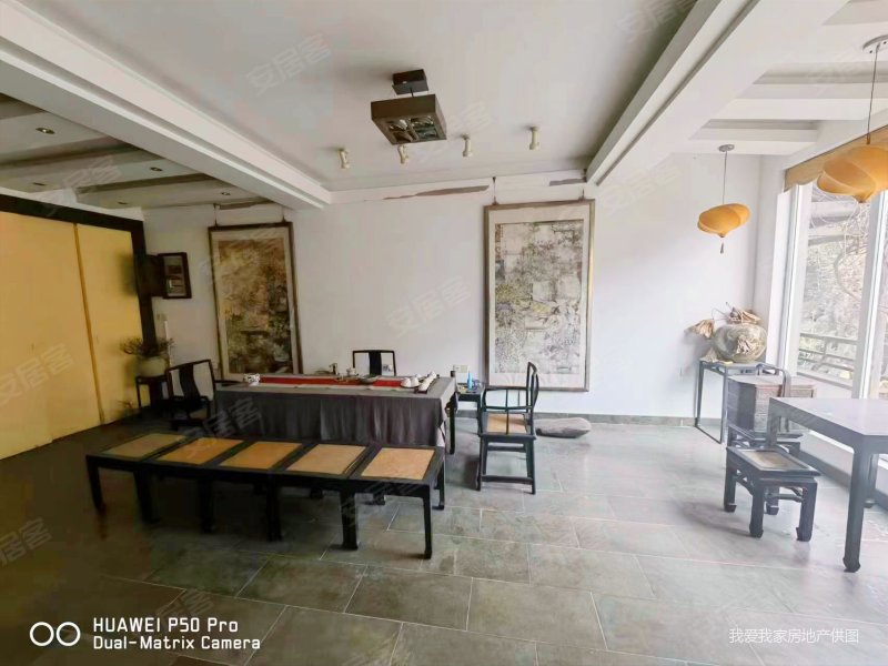 十全街网师园旁院子800多平的别墅一到三层有汽车库