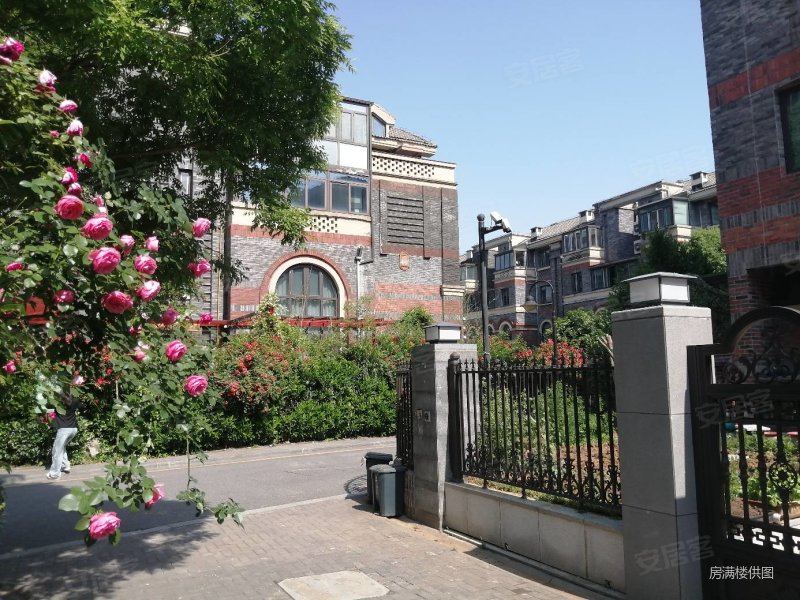 宏图上水庭院 正规商品房 中间楼层 精装可拎包入住 小区新