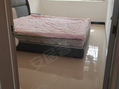 鹿邑明道宫陈抟公园急租!西关鸣鹿国际两室一卫,家具家电齐全,拎包入住出租房源真实图片