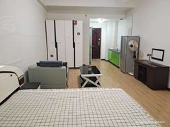 中卫沙坡头旅游购物广场诗和远方很贵，但租这房不贵，火车站附近可月租，可季度租出租房源真实图片