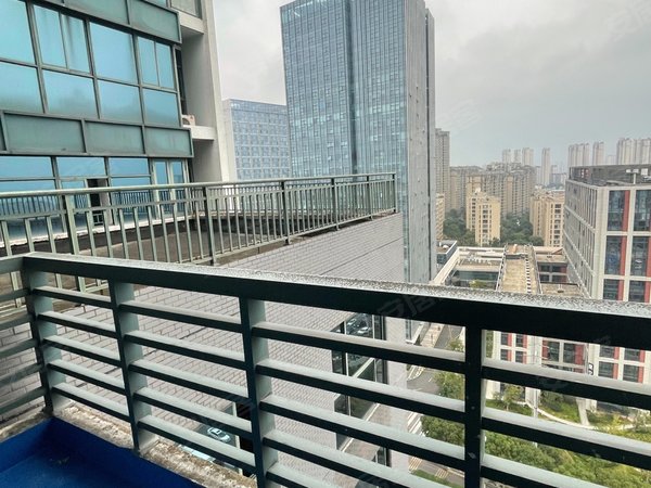 宁波鄞州南部商务区嘉华富嘉天下个人免中介荣安星空里 奥克斯大厦