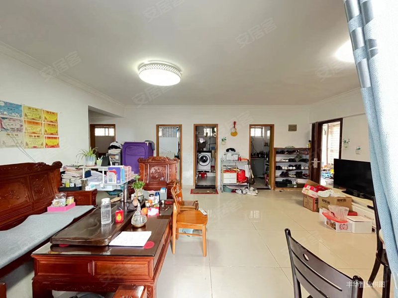 南城体育馆旁 怡康花园 红山路 3室 满五  免个税