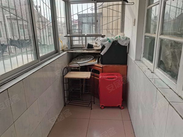 济南槐荫腊山立交桥桃园小区南区桃园小区南区 低楼层 有钥匙 2台空调