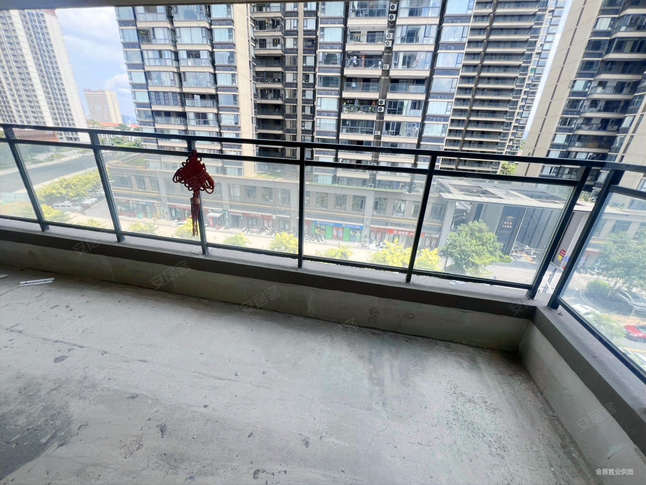 阳光城江南檀悦4室2厅2卫116.46㎡南北90万