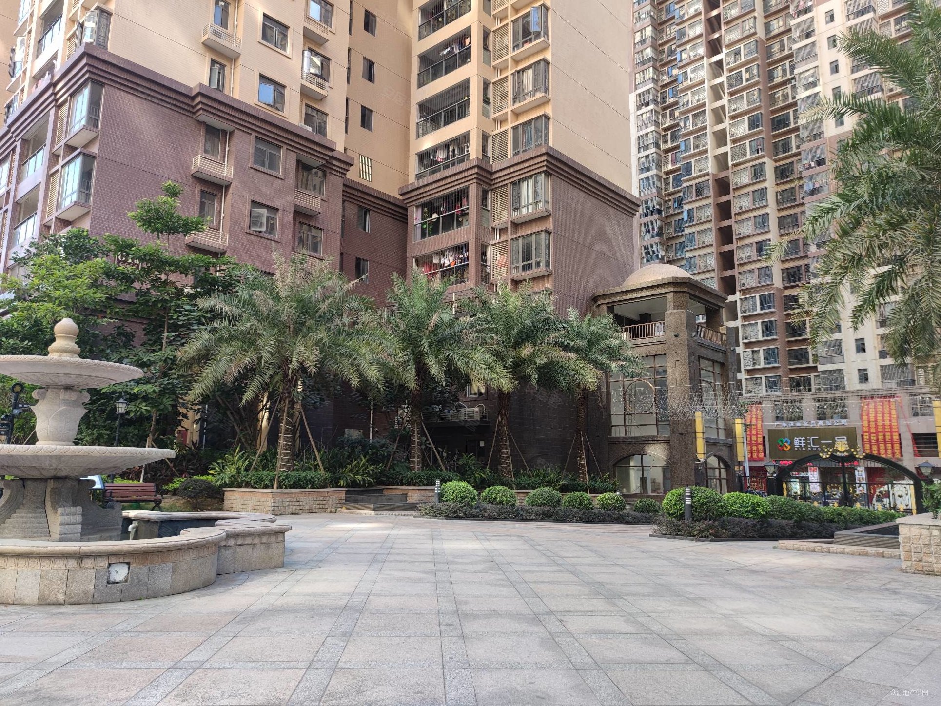 只有一套御景城三期160平证满二四房二厅三卫前后楼距宽