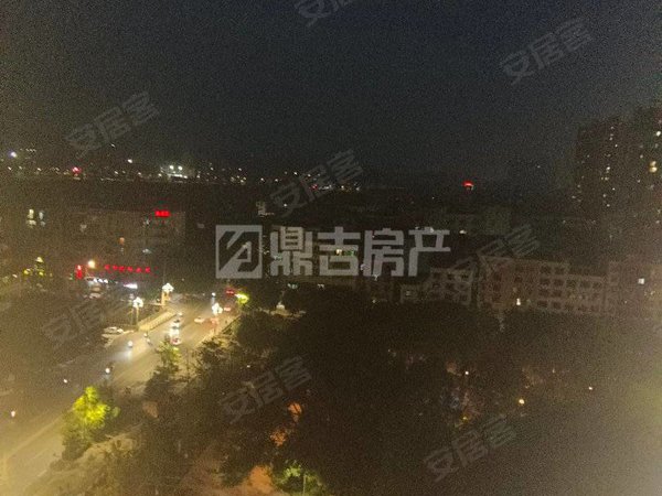 重庆荣昌荣昌城区鼎盛海棠自家装修,交通方便,随时入住出租房源真实