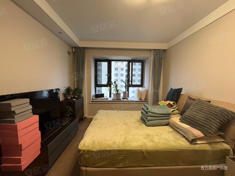 玉门街精装好房 保利堂悦 商圈成熟 有电梯 南北通透