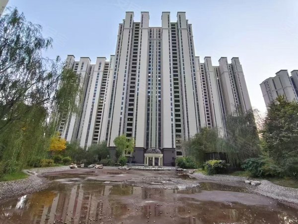 包头九原富力城富力城(EFG区)富力城 117平 三居室 欧式风格 带全套家具家电 拎包入住出租房源真实图片