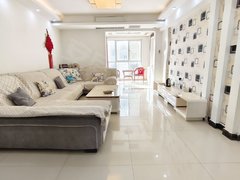 尉氏尉氏县尉氏县城金沙湾vip公寓 3室2厅2卫 133平 南北通透 精装修出租房源真实图片