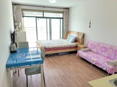 乳山银滩长江路供暖小区，半年两千，一室好房，2楼，生活方便出租房源真实图片