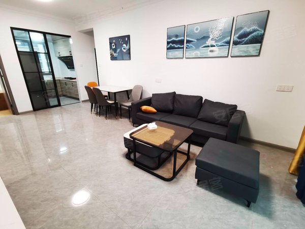 宁波北仑霞浦悦虹华庭悦虹华庭 3室2厅2卫 精装修 电梯房 108平 包