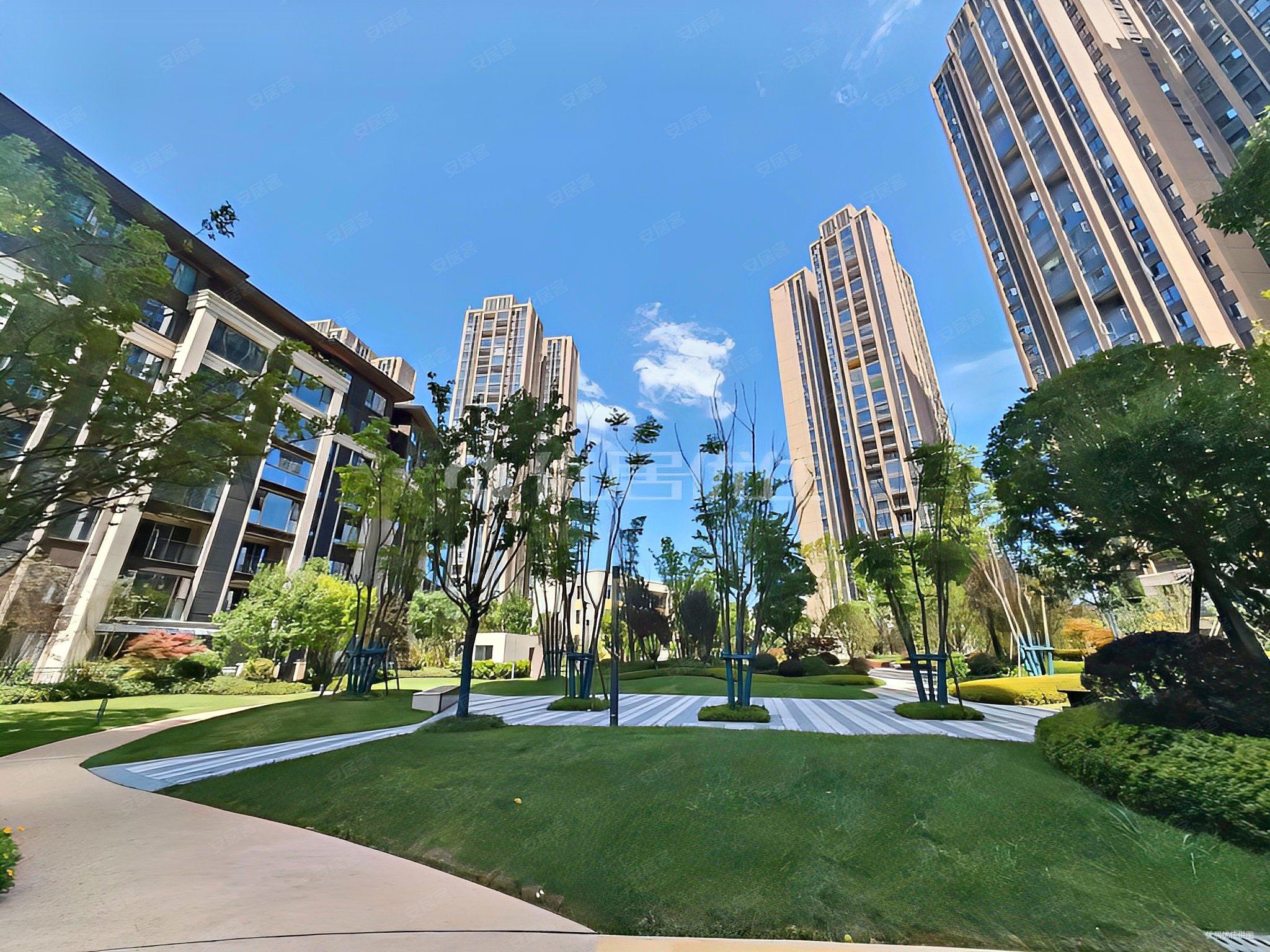 银海元隆熙府普装三房坐北朝南视野开阔无遮挡带车位