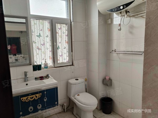 大两居 精装电梯房 好楼层 简良留营 北国超市,良兴美嘉城二手房,52万