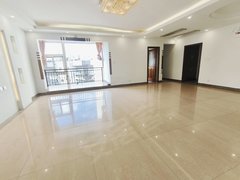 昆明官渡吴井路急租 恒隆广场附近 四房两卫 可住家可 停车方便出租房源真实图片