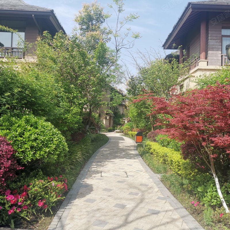 【龙湖小院青城, 龙湖小院青城小区详情,房价走势,房源,业主论坛】