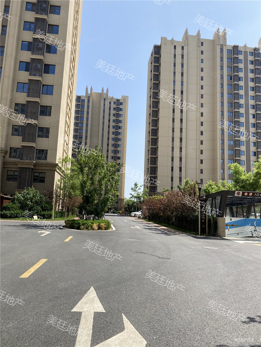 首创美澜湾(e区) 交通便利 次新小区   清晰 近地铁