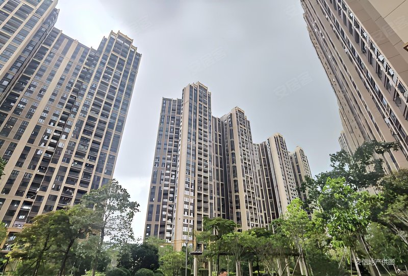 东莞房产网>东莞二手房>石碣二手房>石碣城区二手房>玖颂江湾(商住楼)