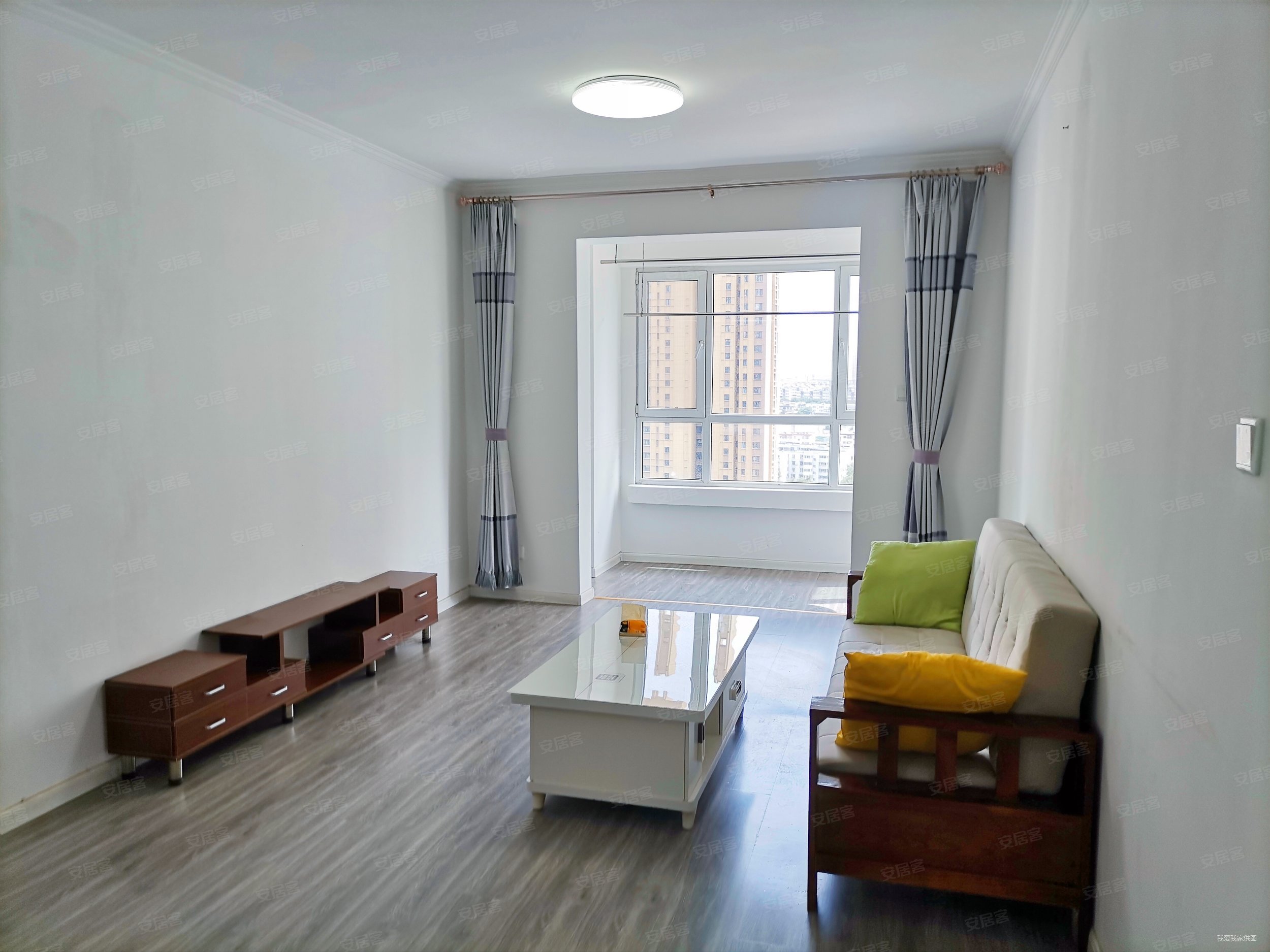 太原房产网>太原二手房>杏花岭二手房>大东关二手房>半山中庭>2500