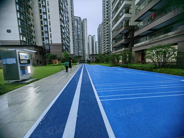 南宁良庆良庆镇五象澜庭府臻苑五象新区 体育中心 澜庭府 三房两厅