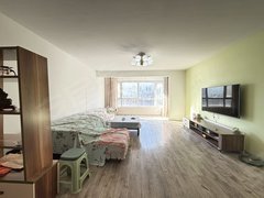 丹东振兴其它保利一期 电梯洋房 好楼层 三室 拎包入住 包取暖物业出租房源真实图片