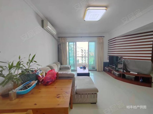 金逸雅居 3 房  108 方 品质小区 安全性高 交通便利