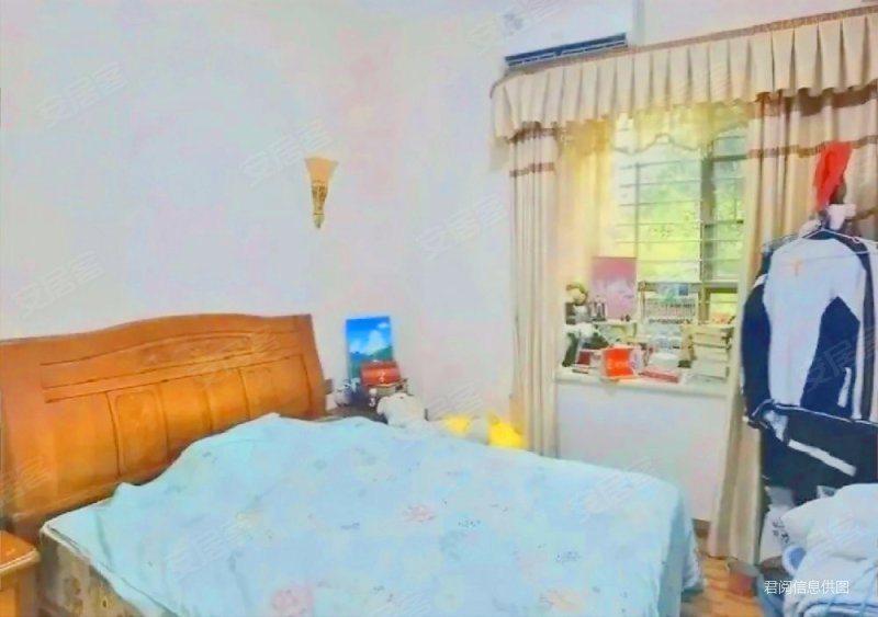 精装可拎包入住 正规商品房 购物方便 中间楼层 双卫 楼龄新,蓝湾半岛