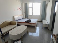 大顺南区小公寓，一室一厅，精装带家具家电，月租1200