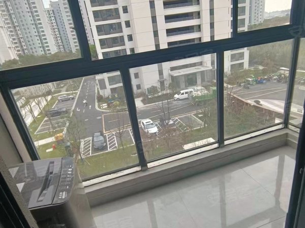 苏州虎丘虎丘城区黄浦花园个人 近宝龙广场 3号地铁 燃气热水器包物业