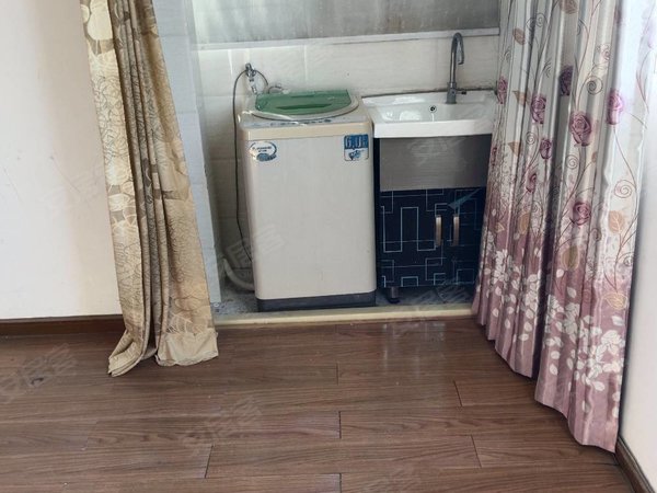 湖州吴兴八里店镇杏花苑精装修1300月拎包入住出租房源真实图片