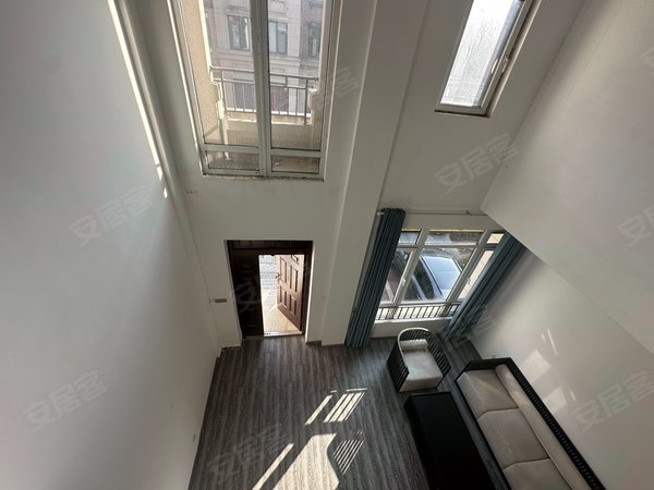 无锡锡山安镇瑞景望府(别墅)急租,景瑞望府联排别墅,总高4层可自住可