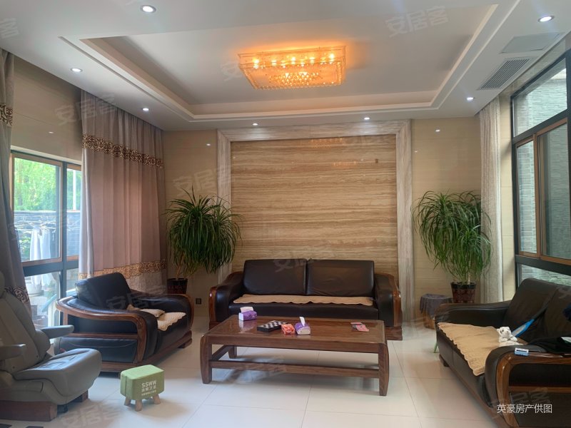 建邦唯园精装双拼别墅扩建空间大