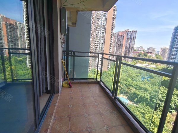 重庆渝北渝北黄泥磅上品拾陆上品十六 精装一室一厅直租 价格可少