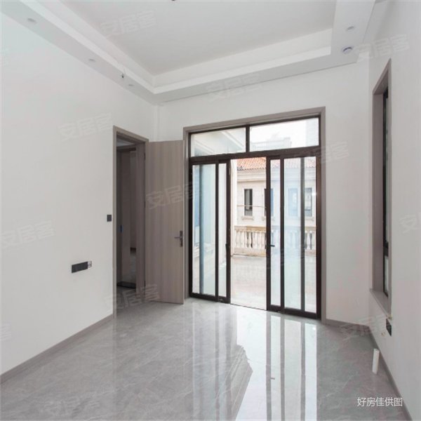 巨凝金水岸(别墅) 带12个车位 精装修 大露台 商业配套齐