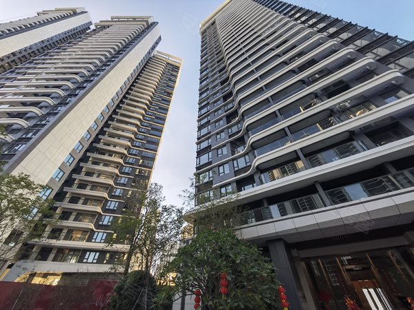 佛山禅城绿岛湖信业阳光城佛山半岛(优加)佛山半岛高层湖景五房 全新