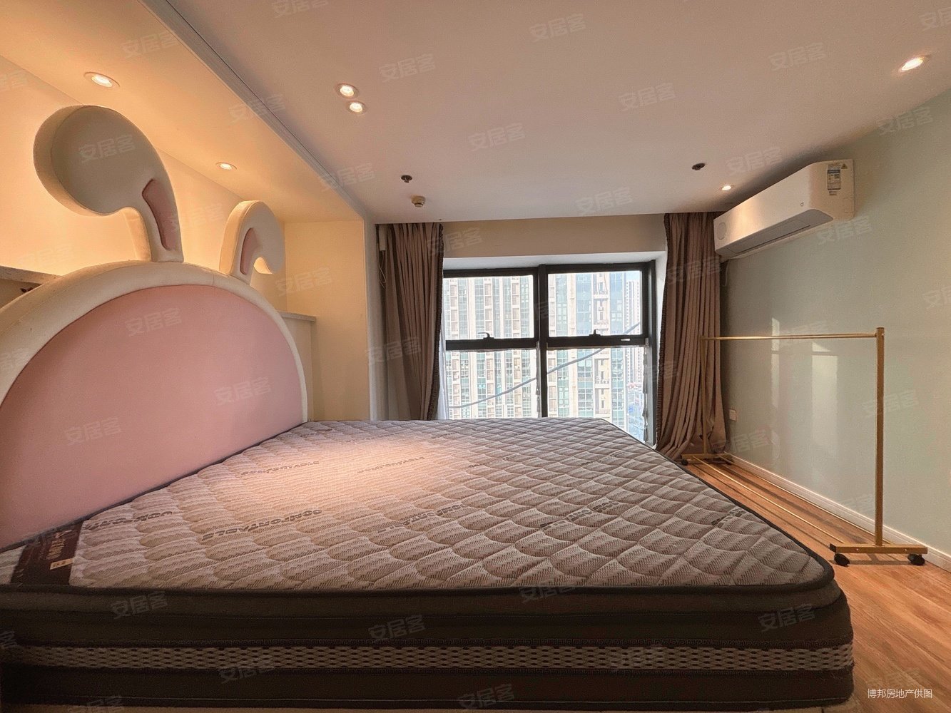 恒大绿洲二期1室1厅2卫65㎡南北45万