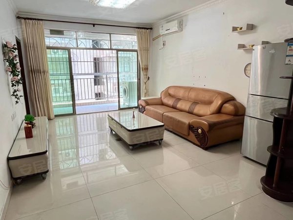 深圳布吉南岭南洋花园出租南洋花园a8栋,精装四房两厅双卫,南向高层