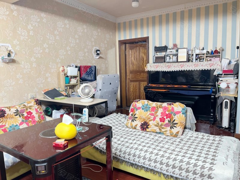 省府路富水北路天富公寓2室2厅1卫