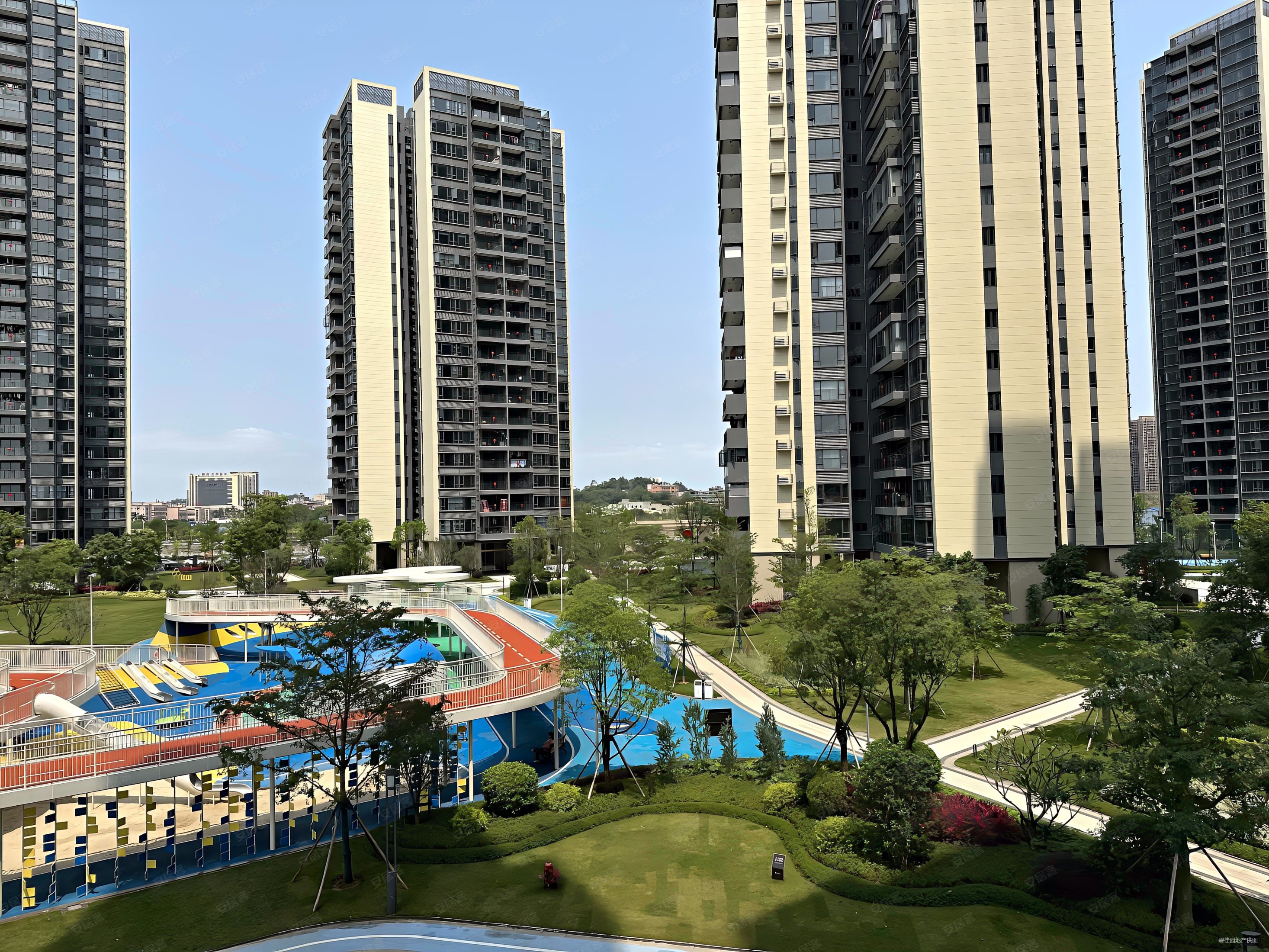 碧桂园松湖明珠3室2厅2卫92.21㎡南北148万