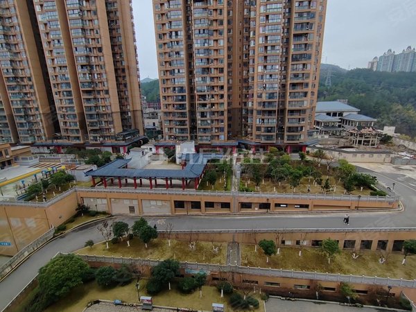 贵阳乌当新添寨大上海b区急租 大上海 精装修 拎包入住出租房源真实