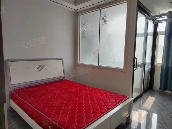 枣庄滕州北辛嘉誉佳苑嘉誉佳苑,1室一厅一厨一卫,精装,家具家电齐全